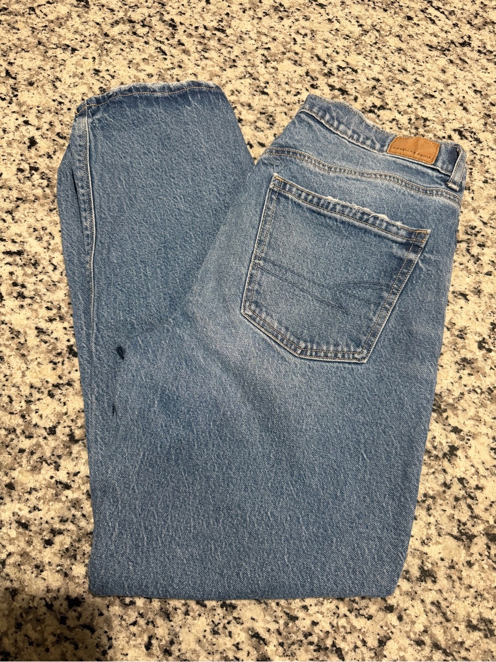 American Eagle "Super High-Rise Straight" blue jeans
